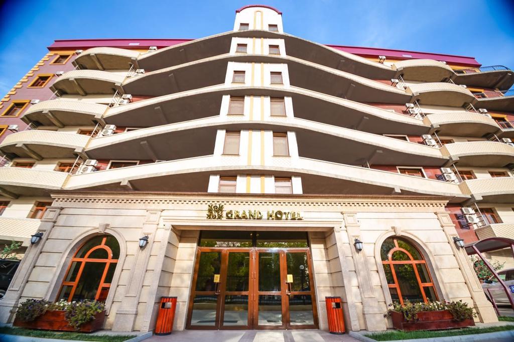 Atb Grand Hotel Atyraū Exterior foto